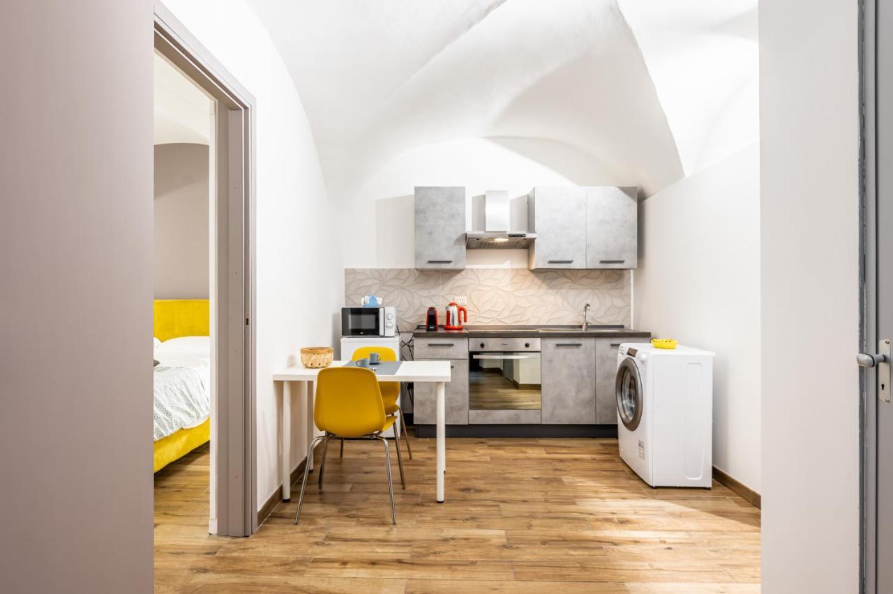 Catania Lovely Apartment Near The Center Buitenkant foto