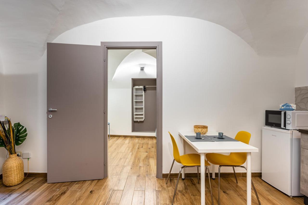 Catania Lovely Apartment Near The Center Buitenkant foto