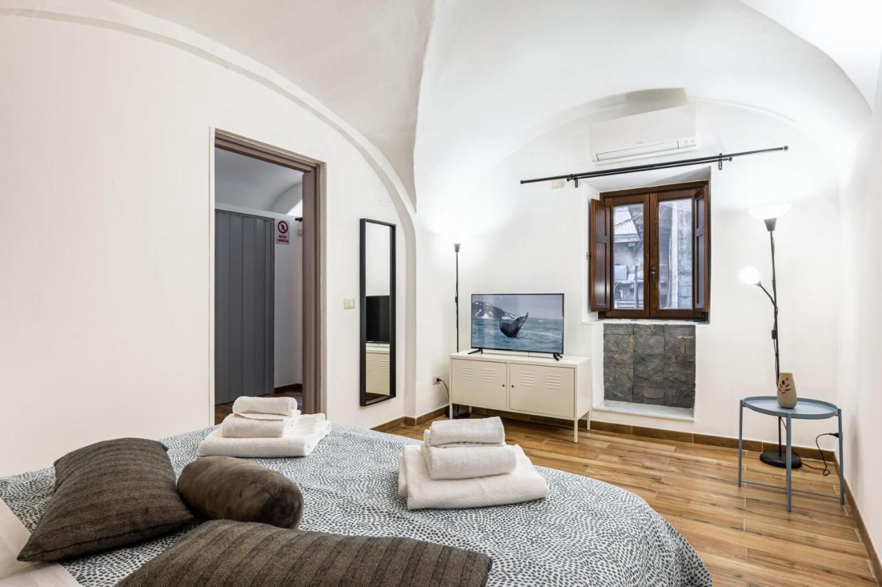 Catania Lovely Apartment Near The Center Buitenkant foto
